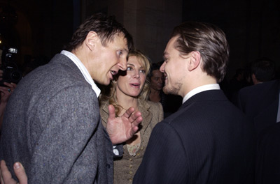 Leonardo DiCaprio, Liam Neeson and Natasha Richardson at event of Niujorko gaujos (2002)