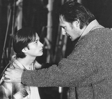 Still of Edward Furlong and Liam Neeson in Before and After (1996)