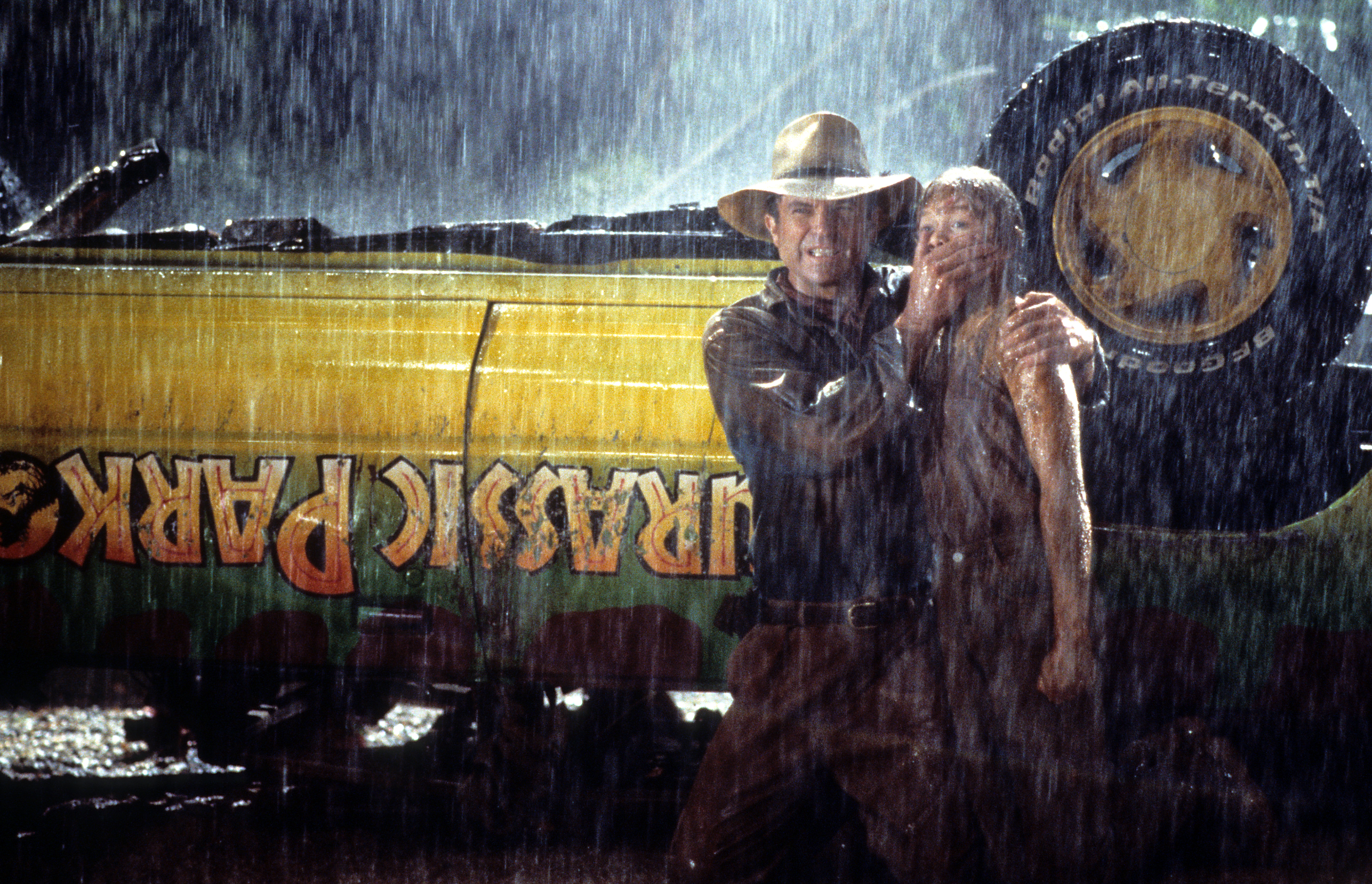 Still of Sam Neill and Ariana Richards in Juros periodo parkas (1993)