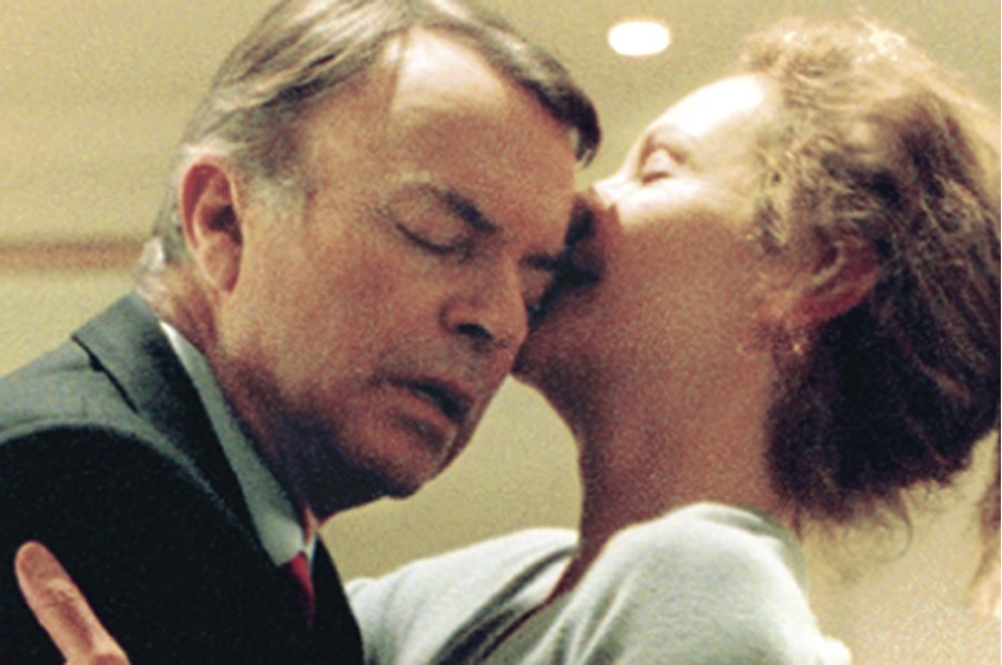 Still of Joan Allen and Sam Neill in Yes (2004)