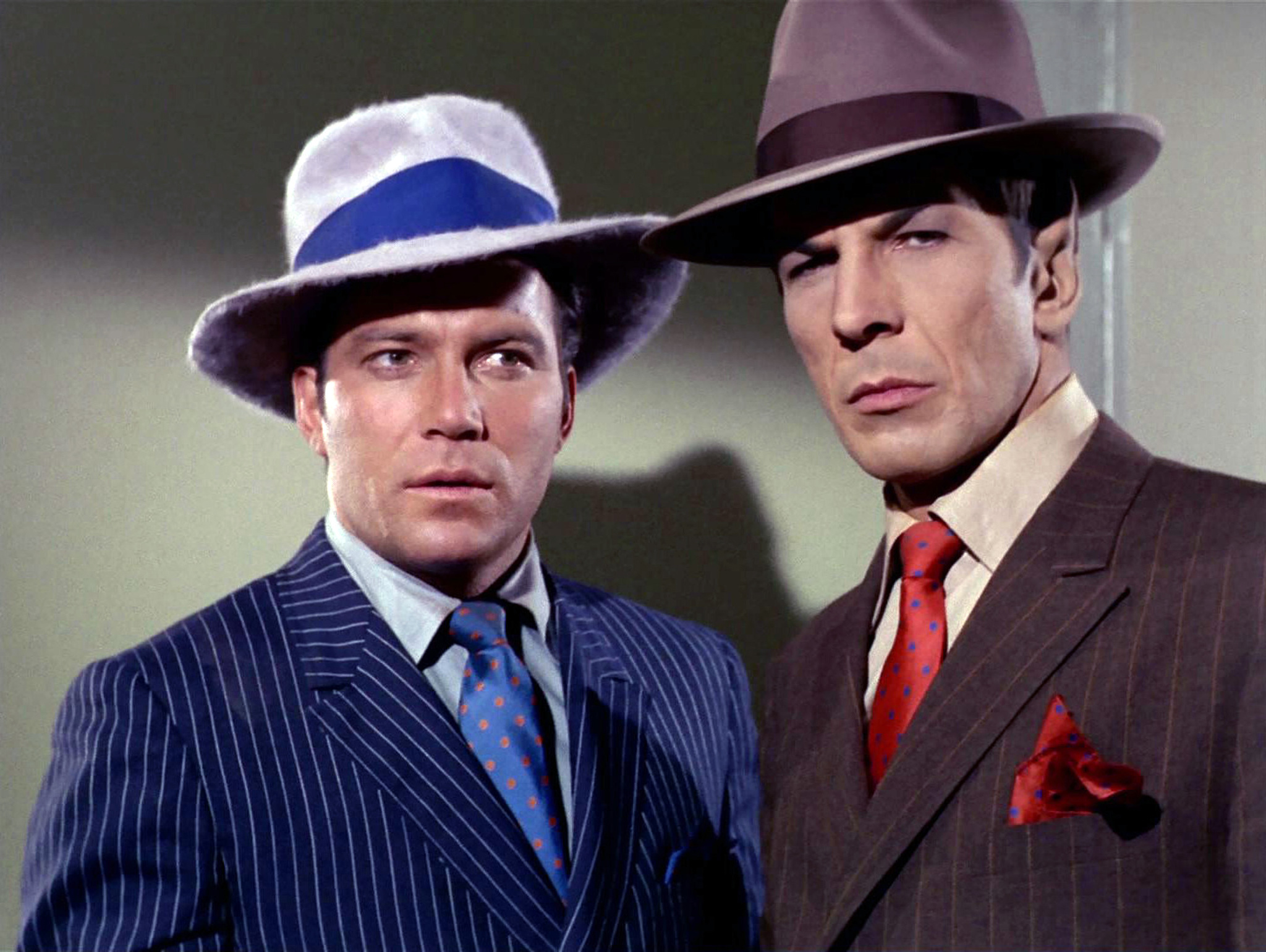 Still of Leonard Nimoy and William Shatner in Star Trek (1966)