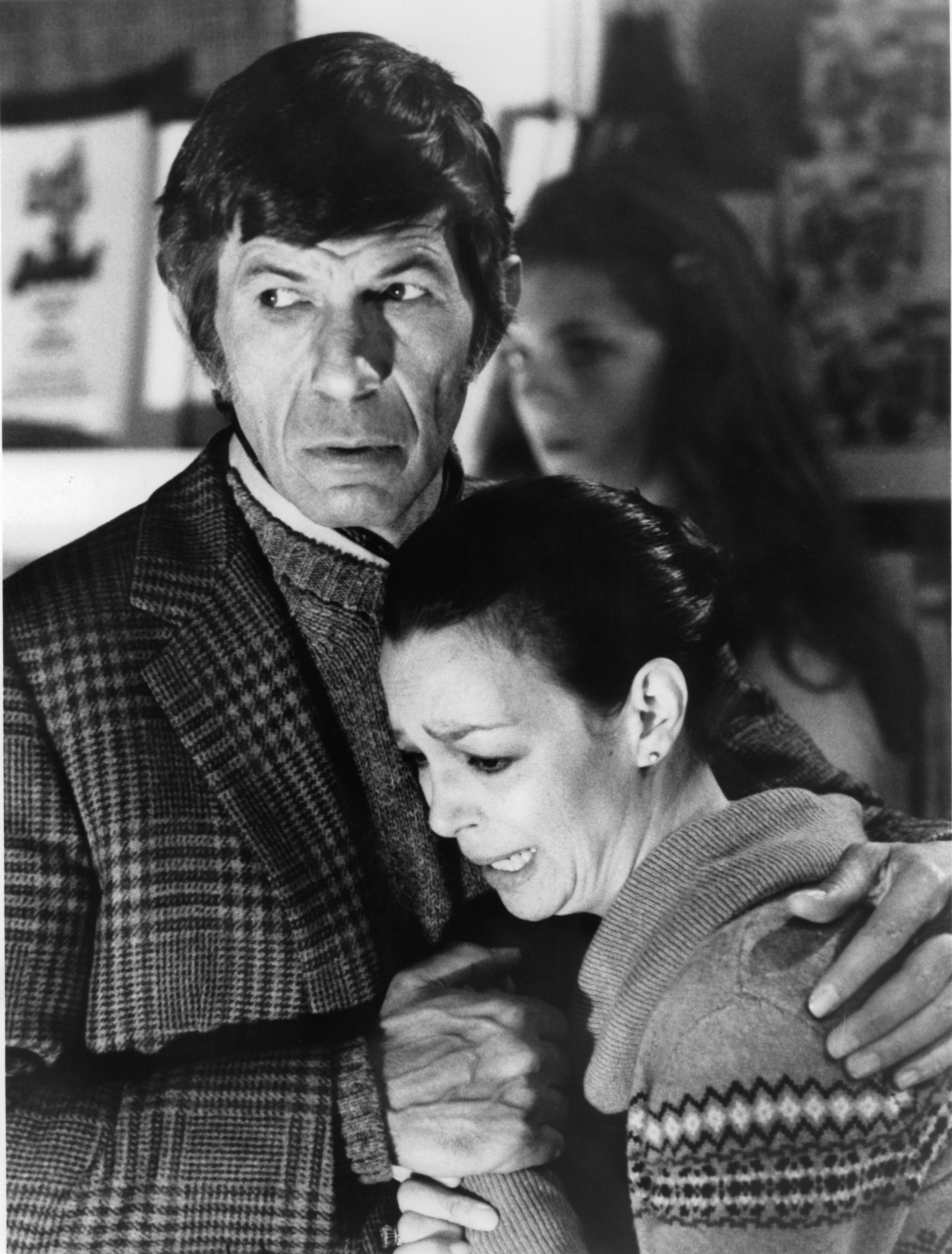 Still of Leonard Nimoy, Lelia Goldoni and Don Siegel in Invasion of the Body Snatchers (1978)