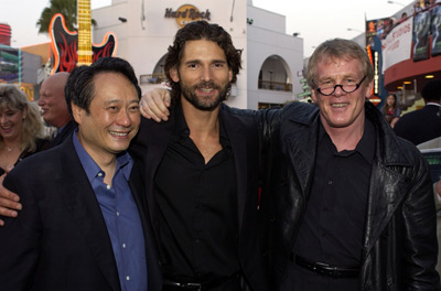 Ang Lee, Nick Nolte and Eric Bana at event of Hulk (2003)