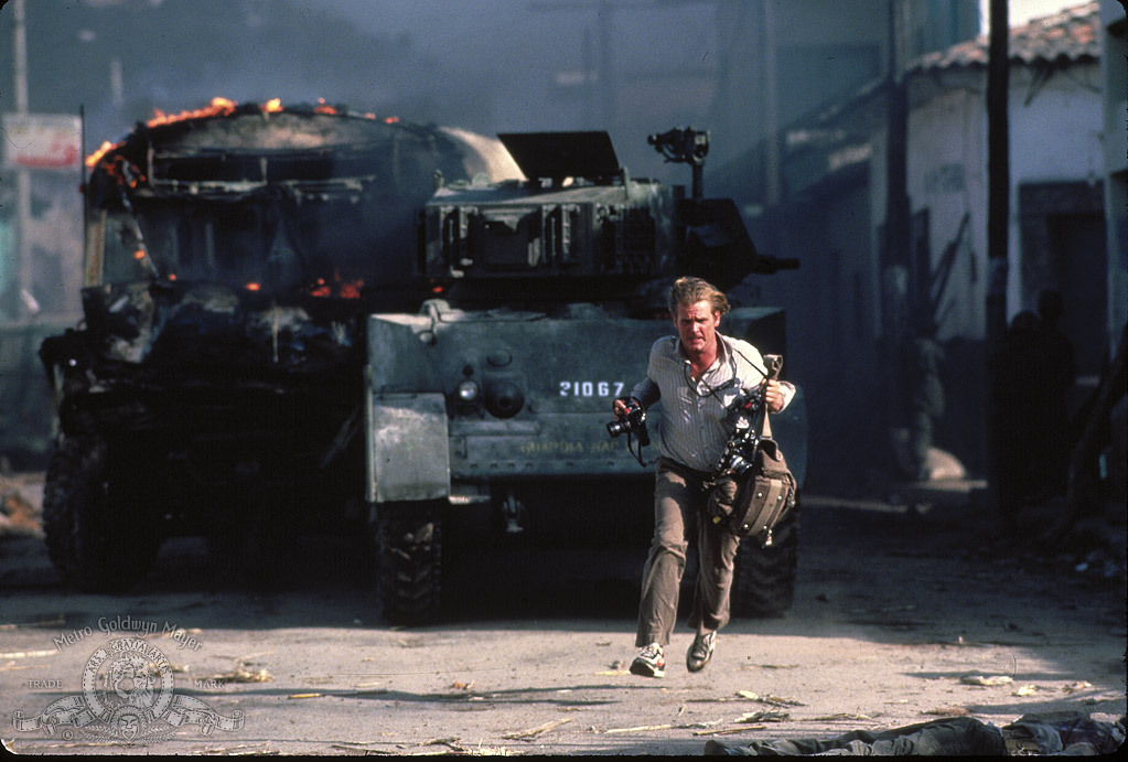 Still of Nick Nolte in Under Fire (1983)