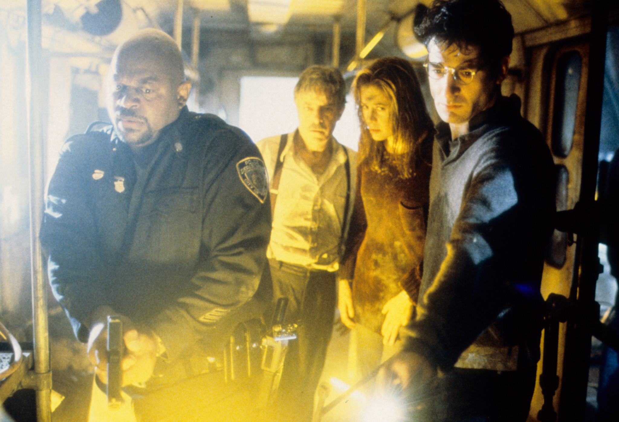 Still of Mira Sorvino, Jeremy Northam, Charles S. Dutton and Giancarlo Giannini in Mimic (1997)