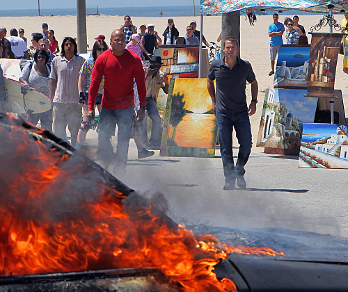 Still of Chris O'Donnell and LL Cool J in NCIS: Los Angeles (2009)