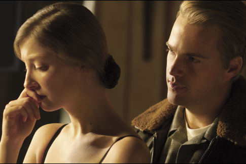 Still of Chris O'Donnell and Alexandra Maria Lara in The Company (2007)