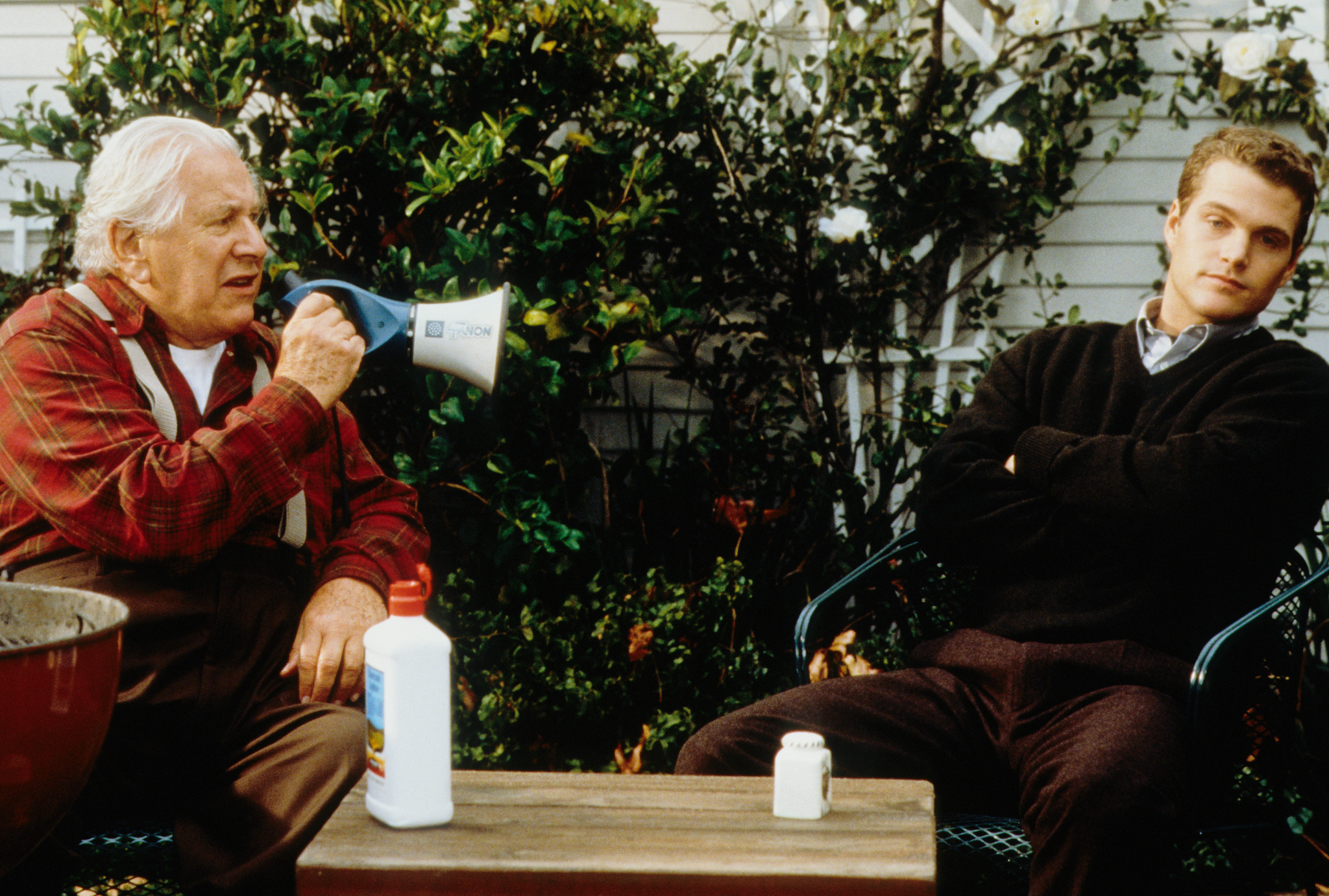 Still of Chris O'Donnell and Peter Ustinov in The Bachelor (1999)