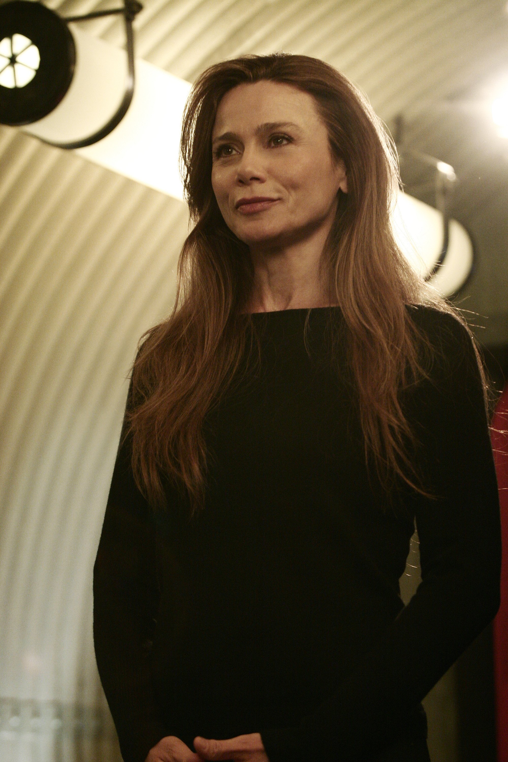 Still of Lena Olin in Alias (2001)