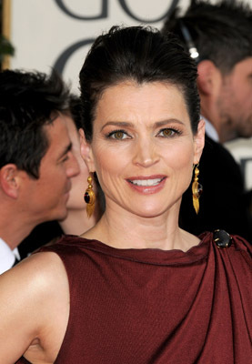 Julia Ormond at event of The 66th Annual Golden Globe Awards (2009)