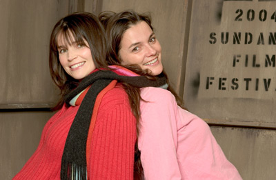 Julia Ormond and Katja von Garnier at event of Iron Jawed Angels (2004)