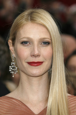 Gwyneth Paltrow at event of The 79th Annual Academy Awards (2007)