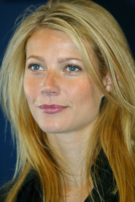 Gwyneth Paltrow at event of Possession (2002)