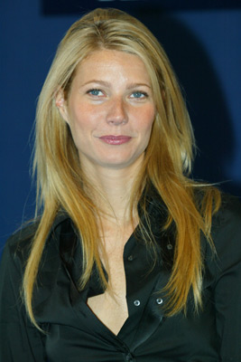 Gwyneth Paltrow at event of Possession (2002)