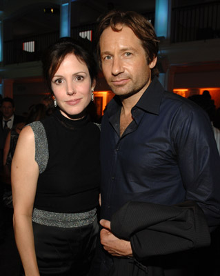 David Duchovny and Mary-Louise Parker at event of Weeds (2005)