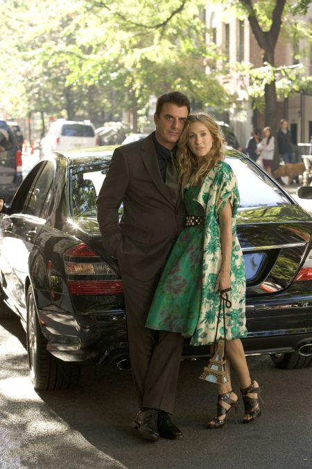 Sarah Jessica Parker and Chris Noth in Seksas ir miestas (2008)