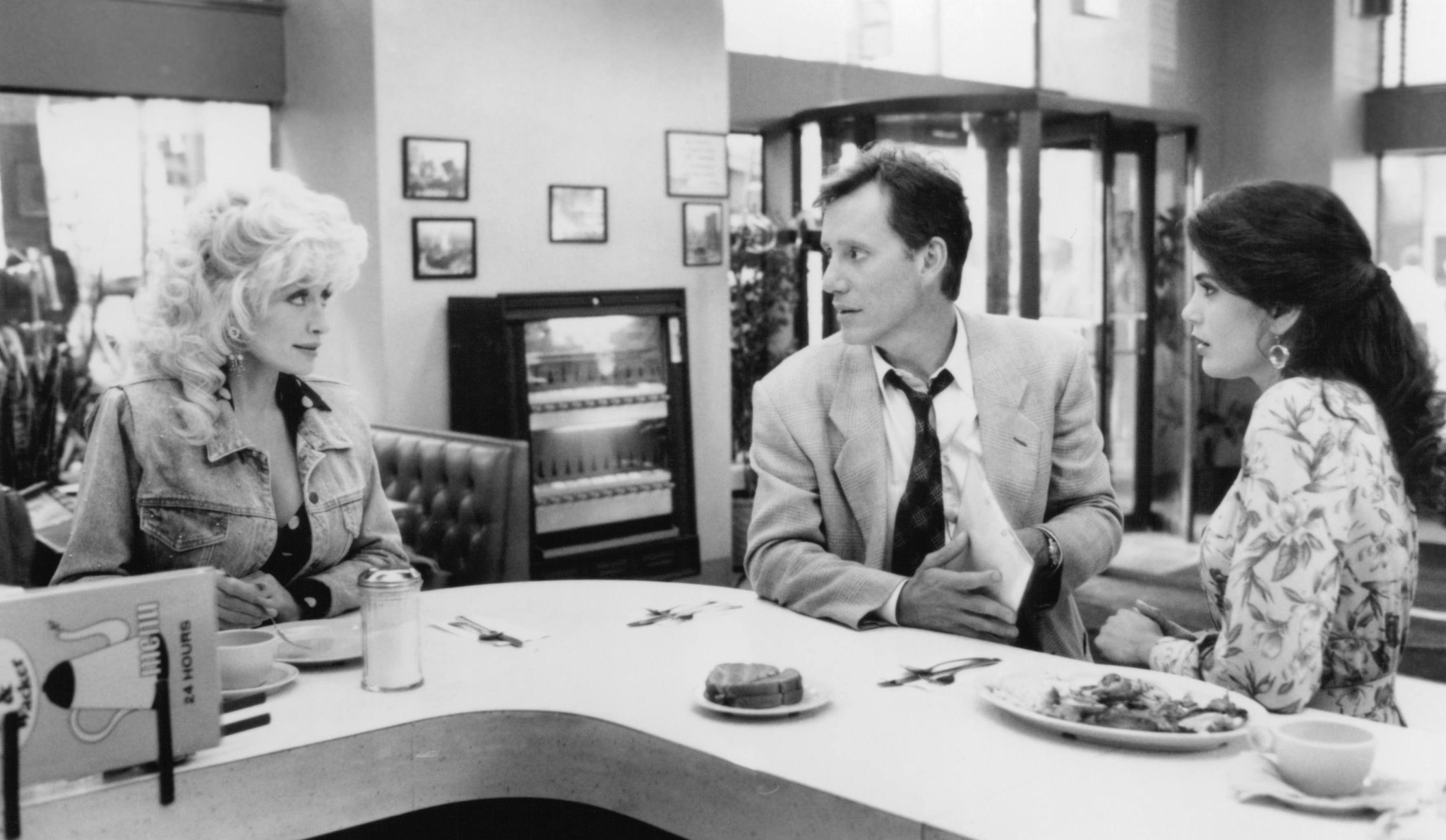 Still of Teri Hatcher, James Woods and Dolly Parton in Straight Talk (1992)