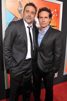 Jason Patric and Jeffrey Dean Morgan at event of The Losers (2010)