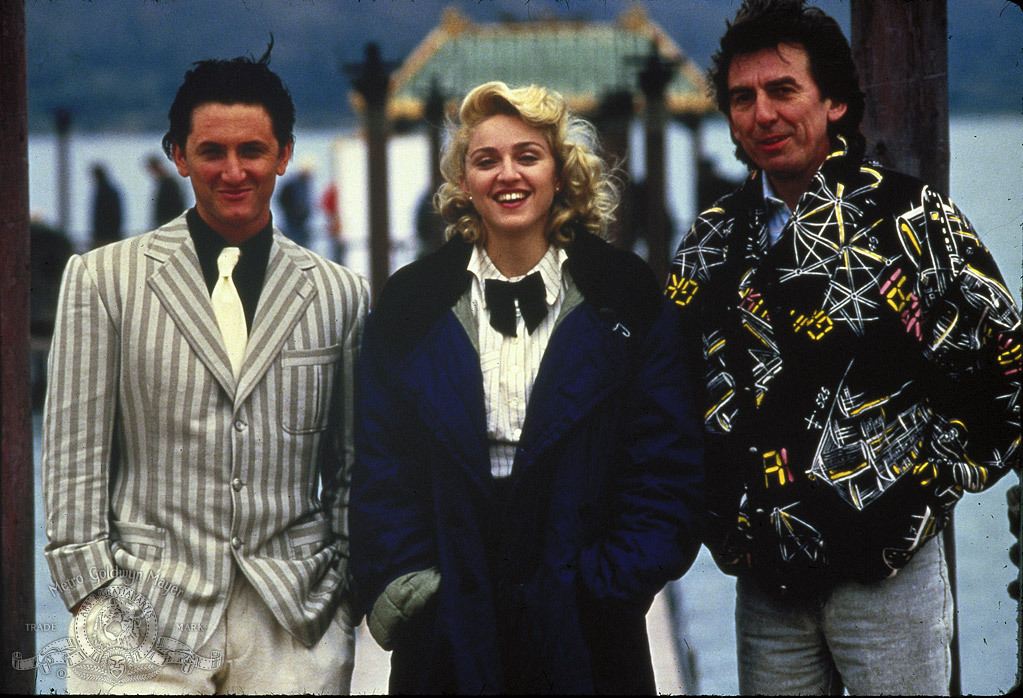 Still of Madonna, Sean Penn and George Harrison in Shanghai Surprise (1986)