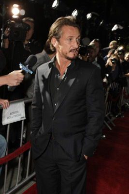 Sean Penn at event of Milk (2008)
