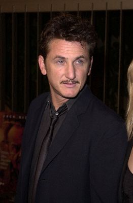 Sean Penn at event of The Pledge (2001)