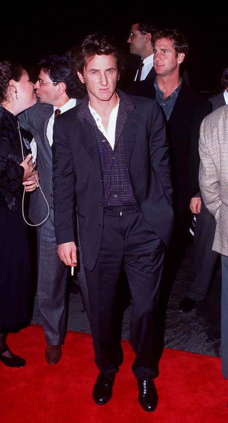 Sean Penn at event of The Crossing Guard (1995)