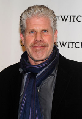 Ron Perlman at event of Juodosios raganos metai (2011)