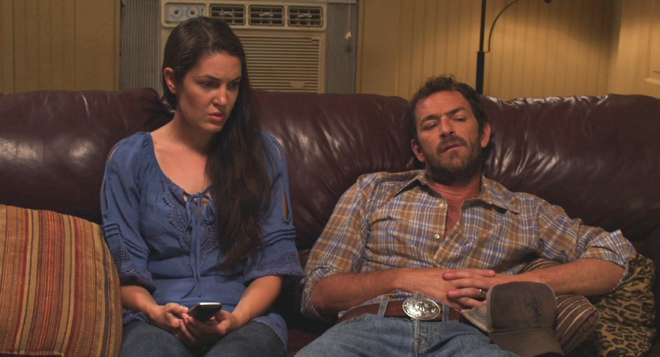 Still of Luke Perry and Breann Johnson in Red Wing (2013)