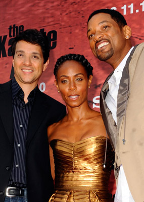 Will Smith, Jada Pinkett Smith and Ralph Macchio at event of The Karate Kid (2010)