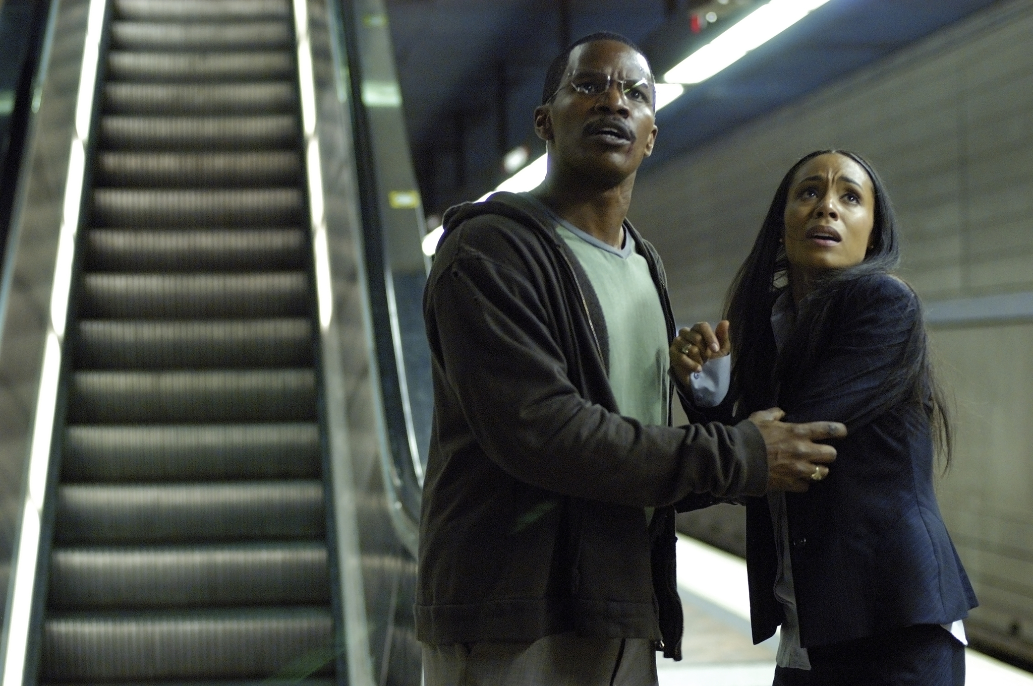 Still of Jada Pinkett Smith and Jamie Foxx in Nakties ikaitas (2004)