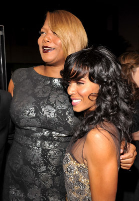 Jada Pinkett Smith and Queen Latifah at event of The Secret Life of Bees (2008)