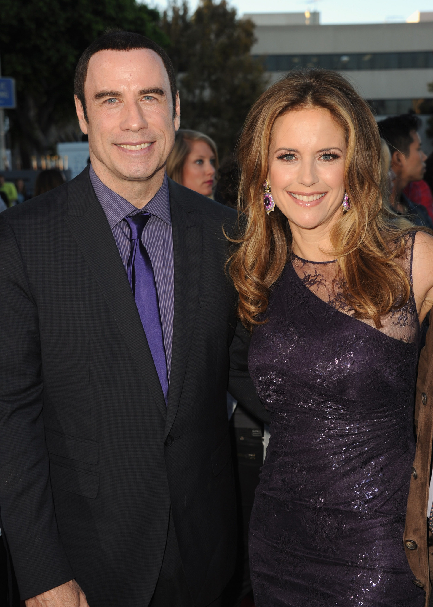 John Travolta and Kelly Preston at event of Laukiniai (2012)
