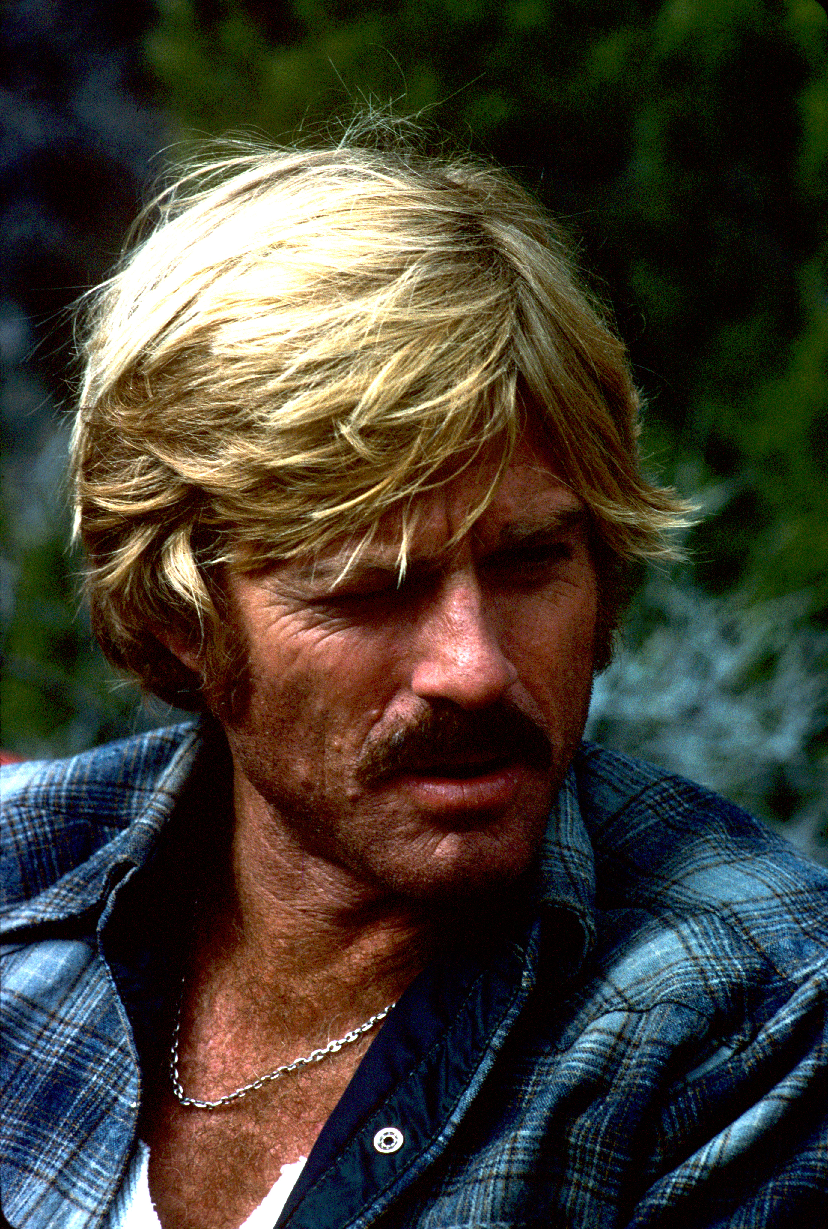 Still of Robert Redford and Sydney Pollack in The Electric Horseman (1979)