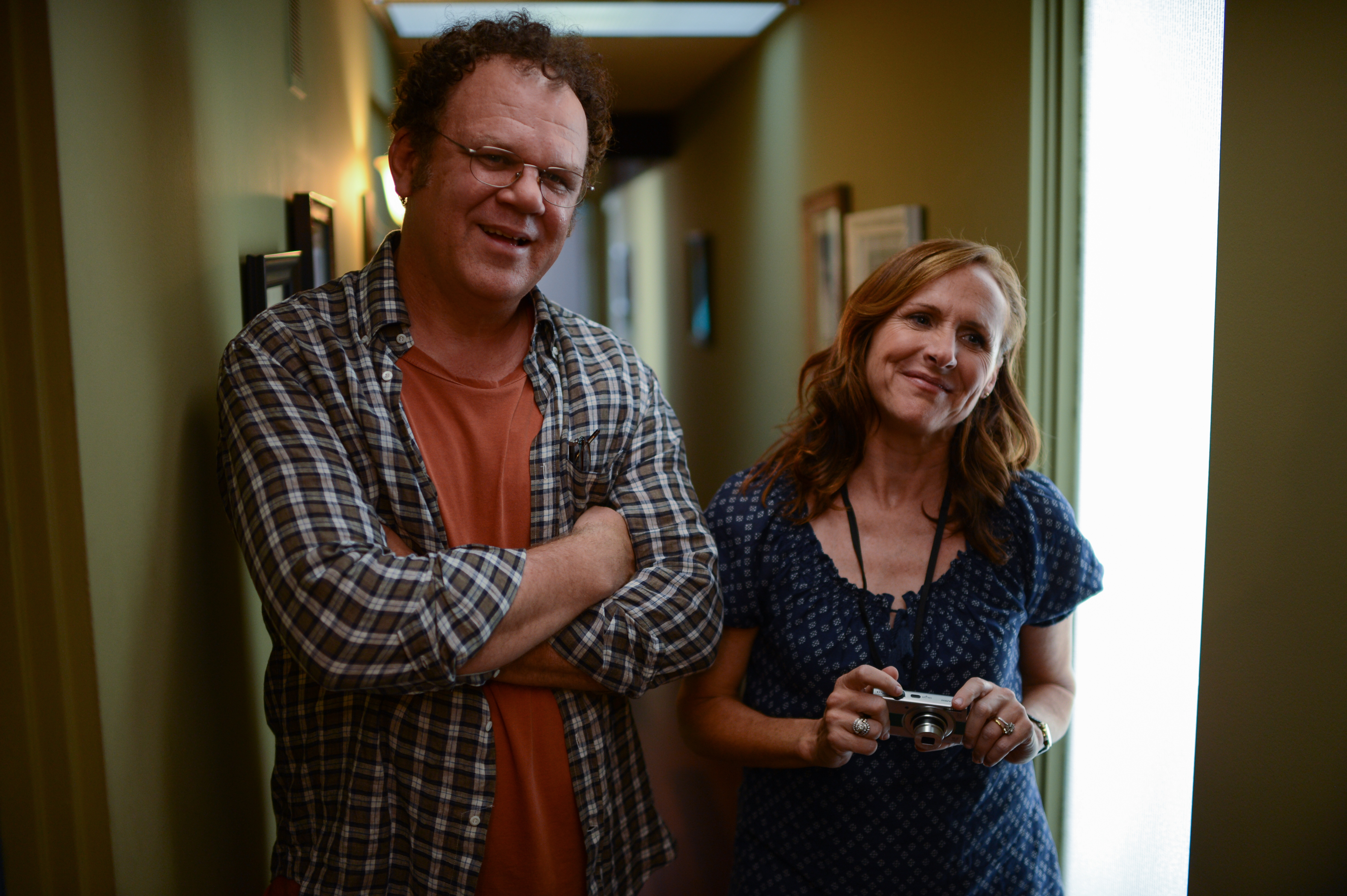 Still of John C. Reilly and Molly Shannon in Life After Beth (2014)