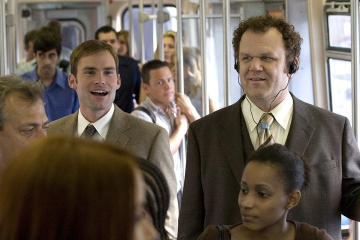 Still of John C. Reilly and Seann William Scott in The Promotion (2008)