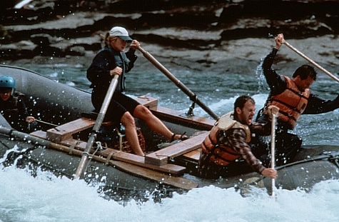 Still of Kevin Bacon, John C. Reilly, Meryl Streep and Joseph Mazzello in The River Wild (1994)