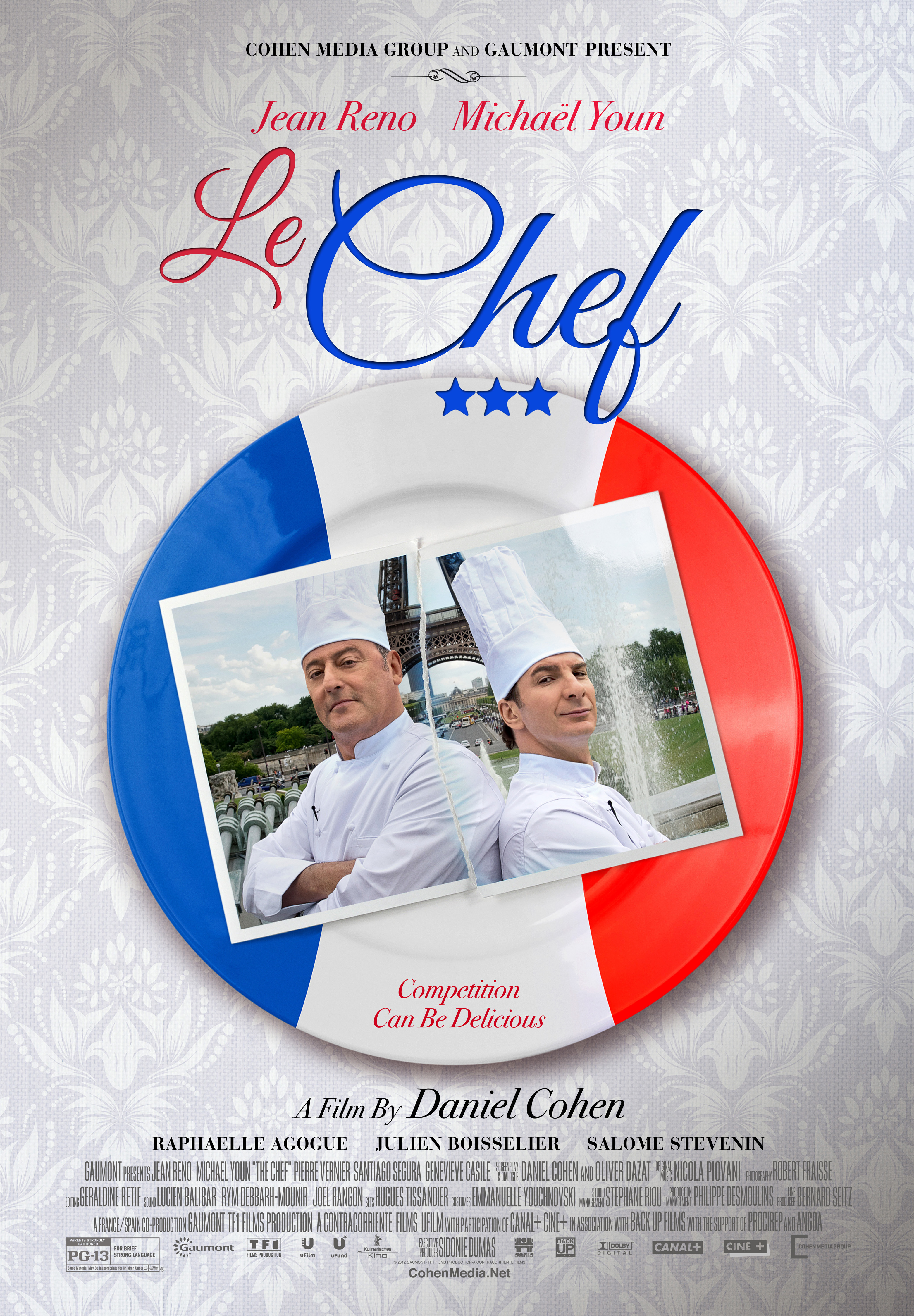 Jean Reno and Michaël Youn in Comme un chef (2012)