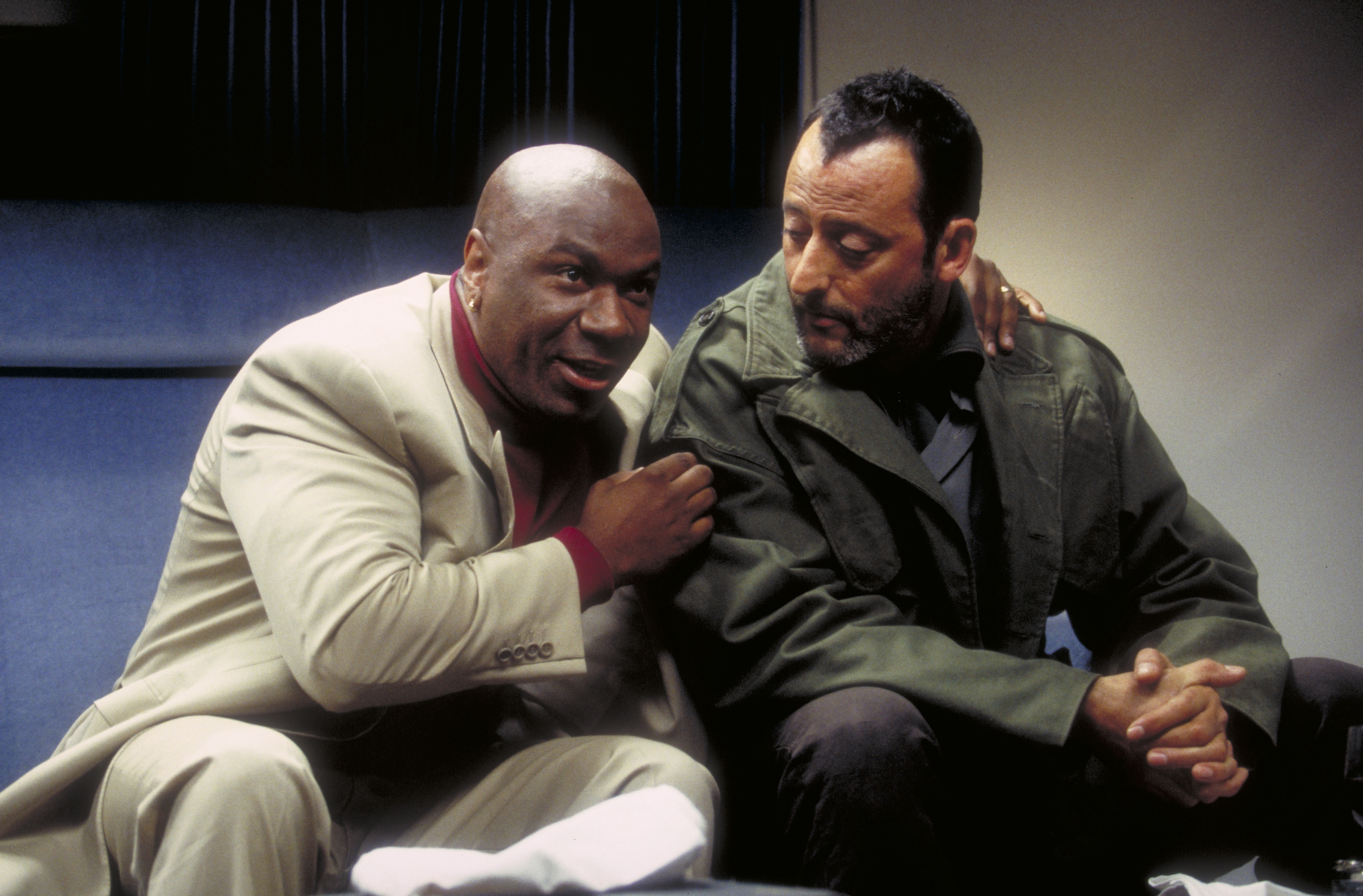Still of Jean Reno and Ving Rhames in Mission: Impossible (1996)