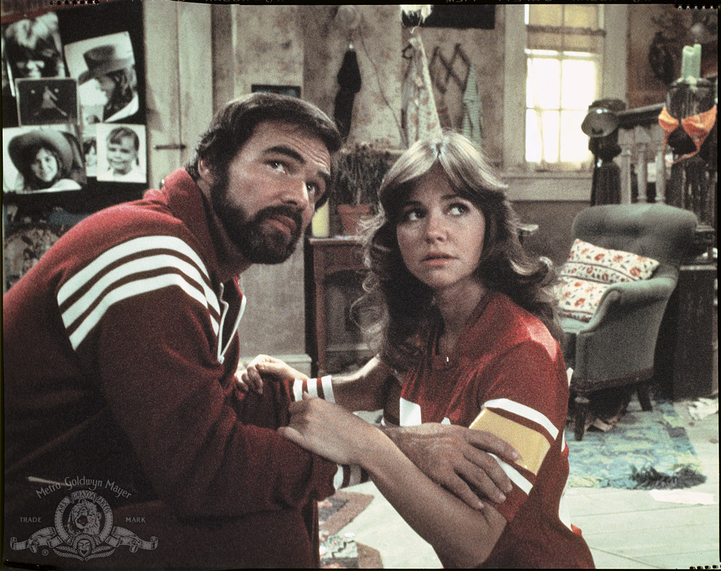 Still of Sally Field and Burt Reynolds in The End (1978)