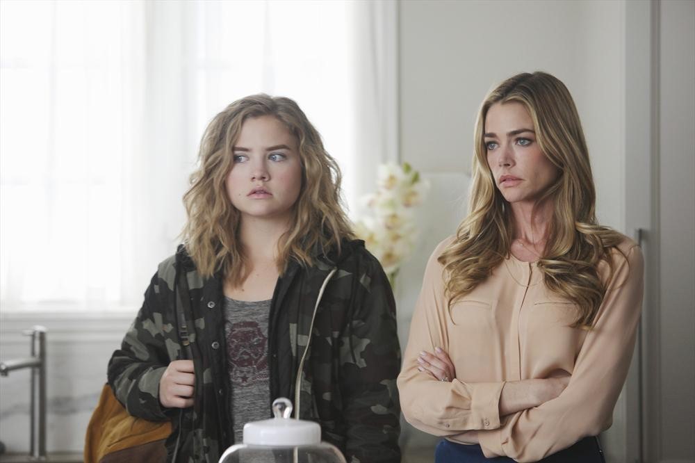 Still of Denise Richards and Maddie Hasson in Twisted (2013)