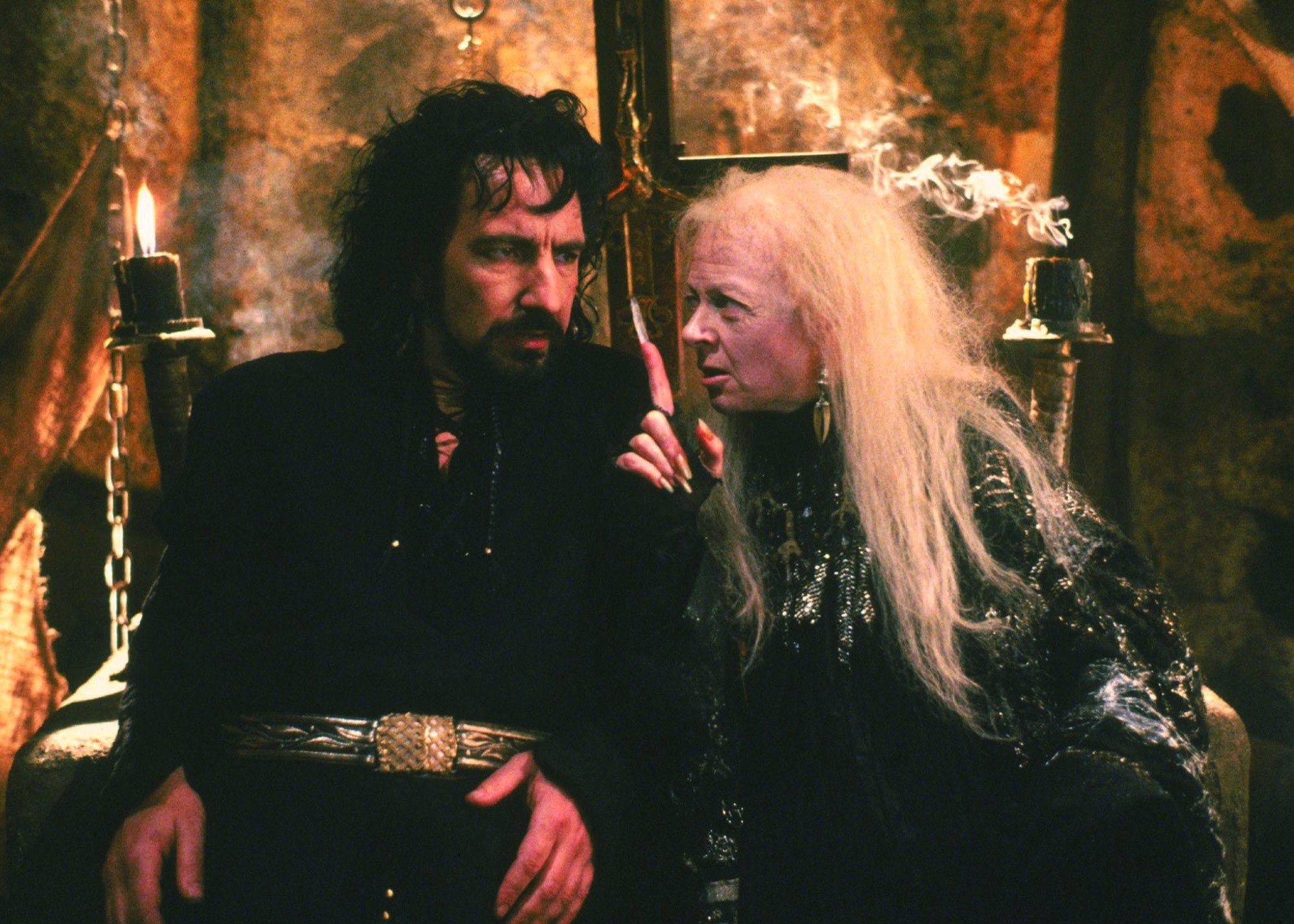 Still of Alan Rickman and Geraldine McEwan in Robin Hood: Prince of Thieves (1991)