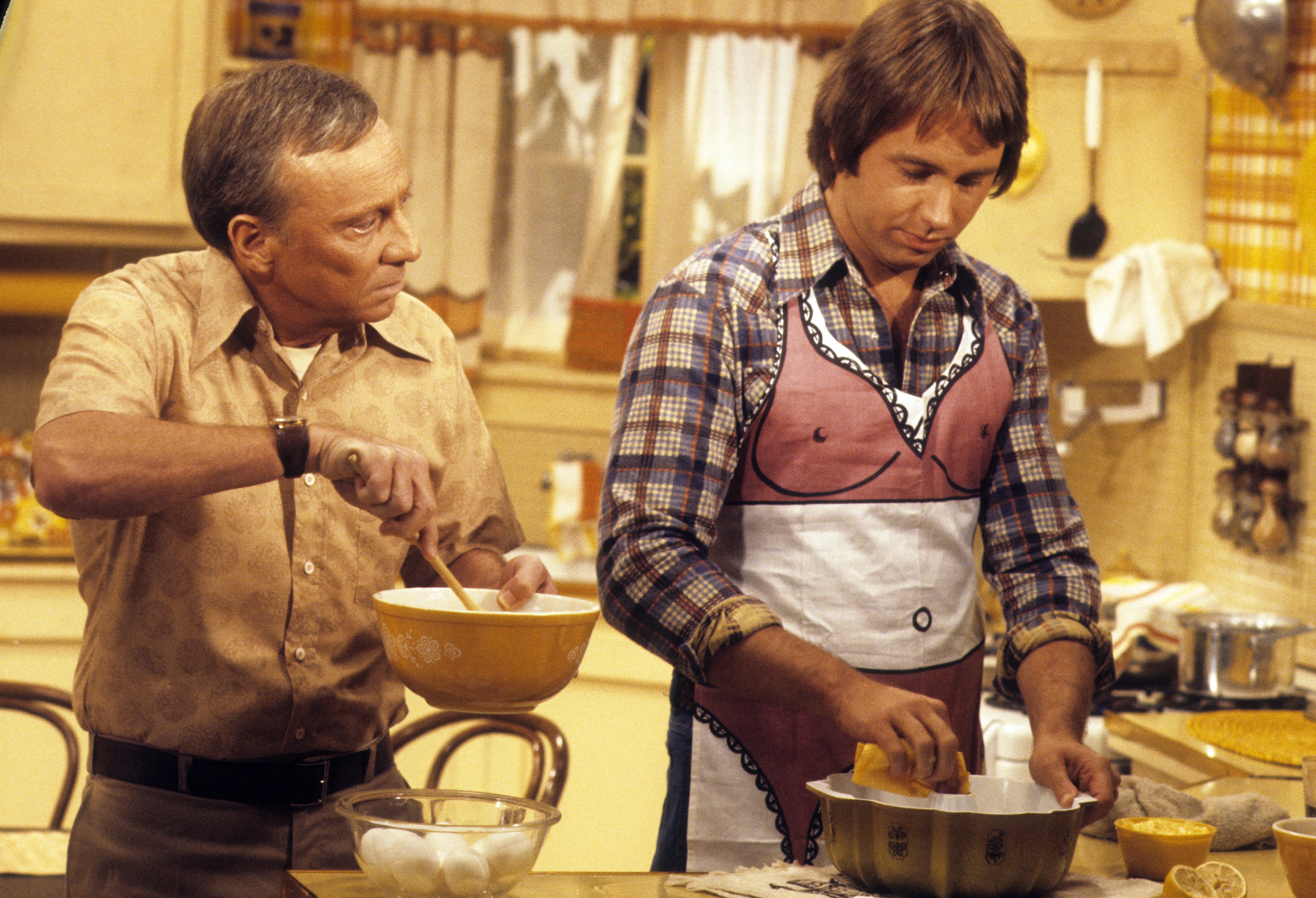 Still of John Ritter and Norman Fell in Three's Company (1977)