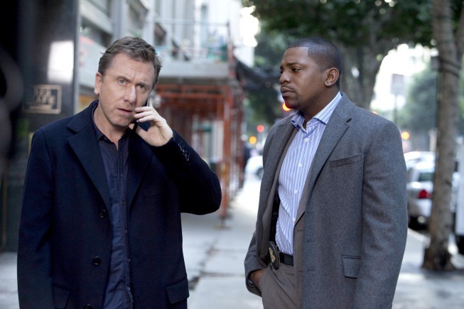 Still of Tim Roth and Mekhi Phifer in Melo teorija (2009)