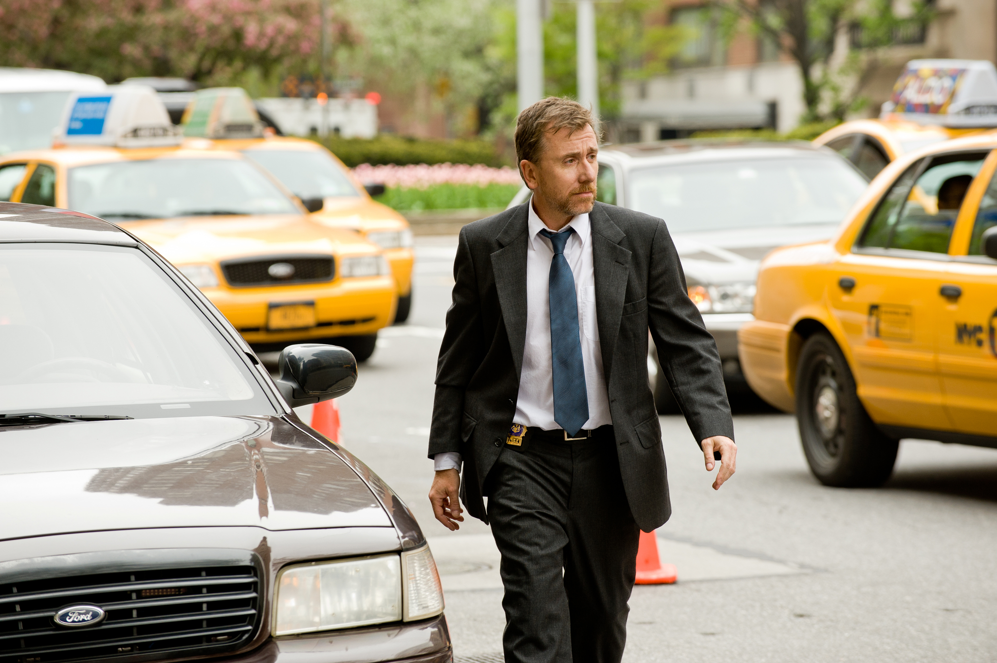 Still of Tim Roth in Apgaulinga aistra (2012)