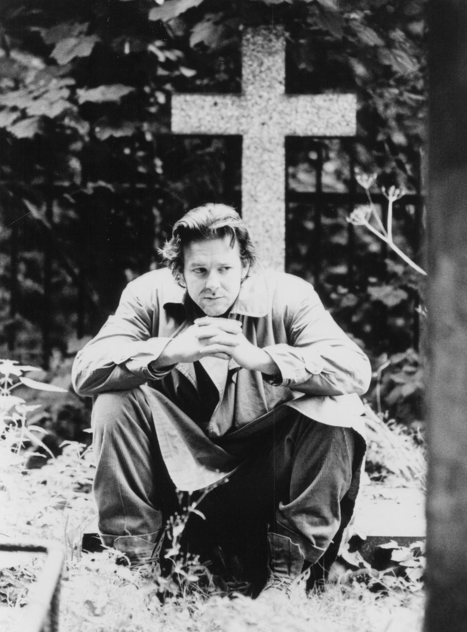 Still of Mickey Rourke in A Prayer for the Dying (1987)