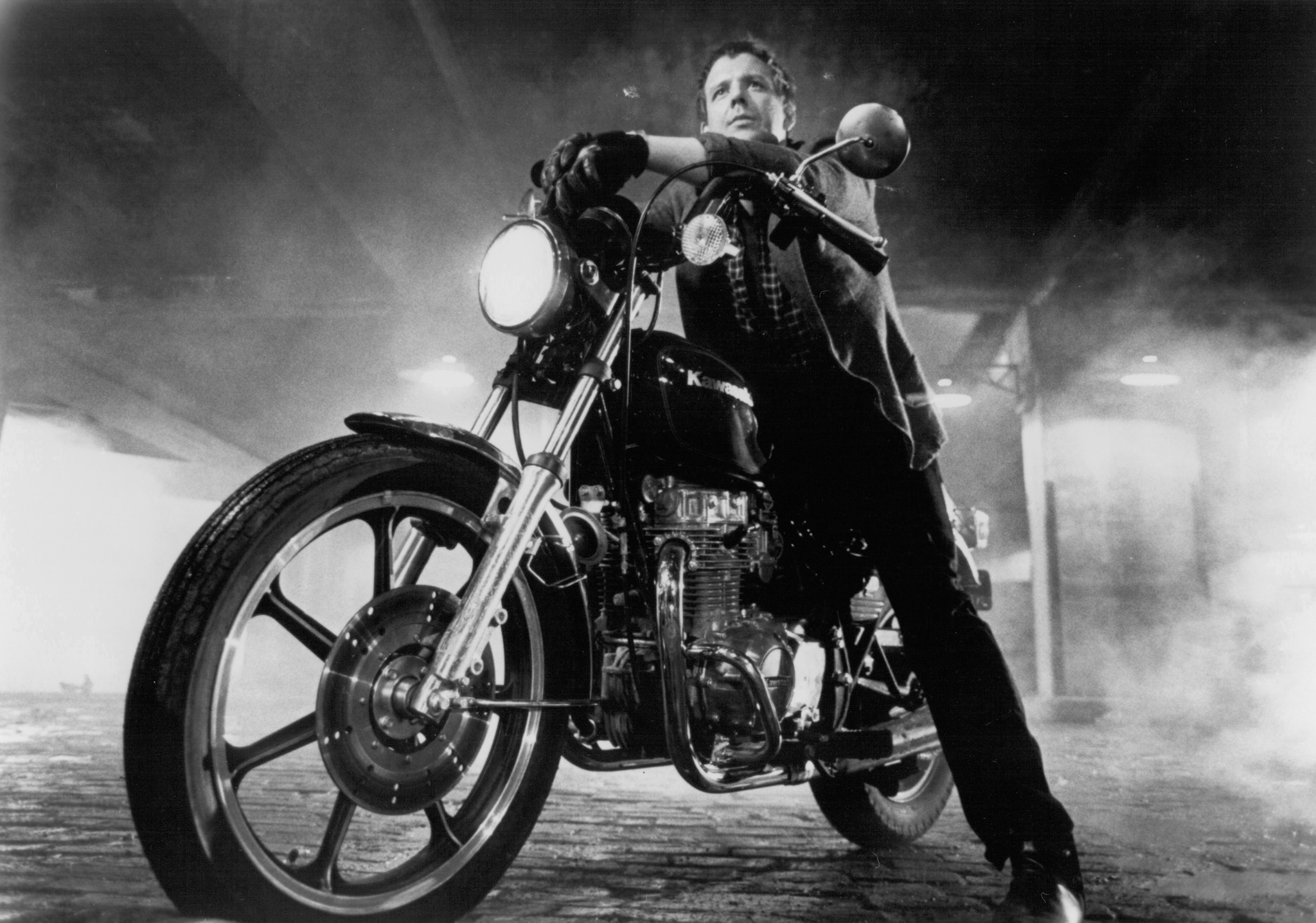 Still of Mickey Rourke in Rumble Fish (1983)