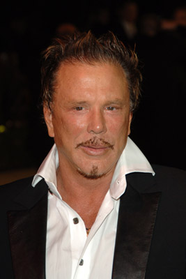 Mickey Rourke at event of The 78th Annual Academy Awards (2006)