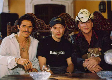 Willem Dafoe, Carlos Gallardo, and Mickey Rourke.