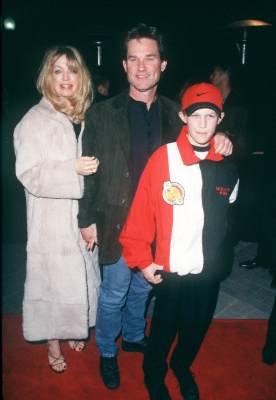 Goldie Hawn and Kurt Russell at event of 200 Cigarettes (1999)