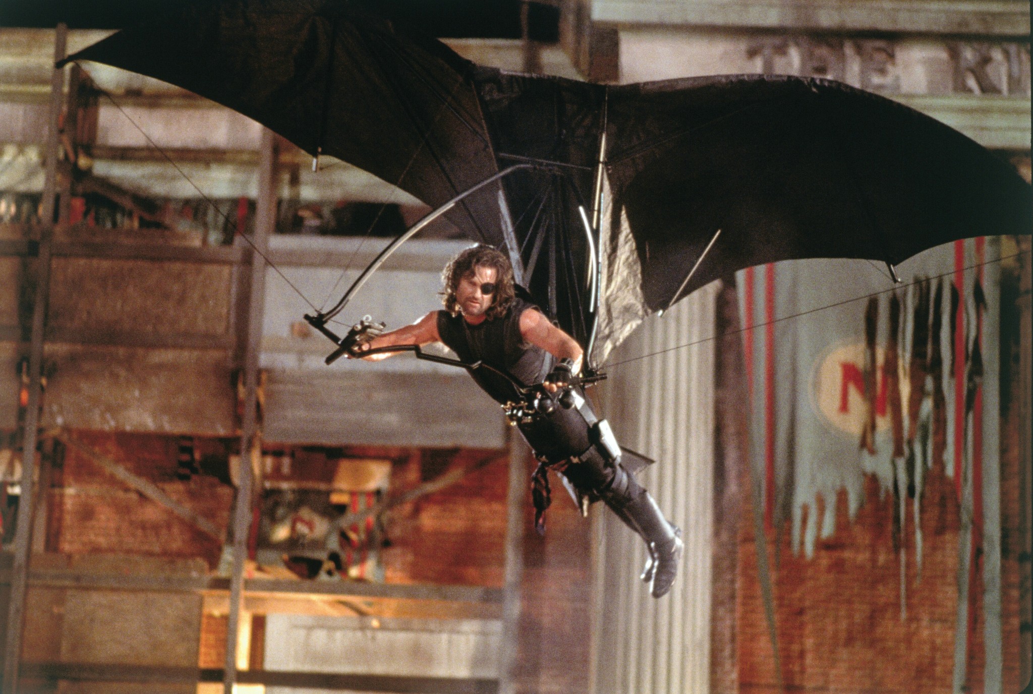 Still of Kurt Russell in Escape from L.A. (1996)